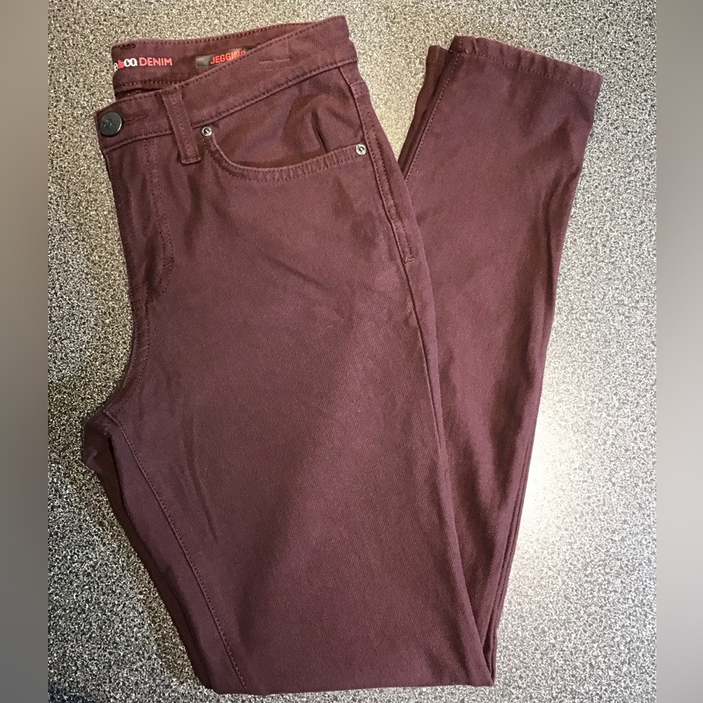 Style & Co. Denim Jeggings - Women’s Size 8